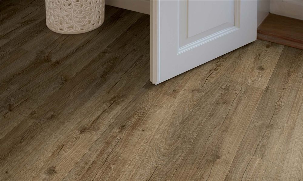 Ламинат Pergo Skara Pro 12 Дуб Фермерский L1250-03371 1380×190×12 фото в интерьере